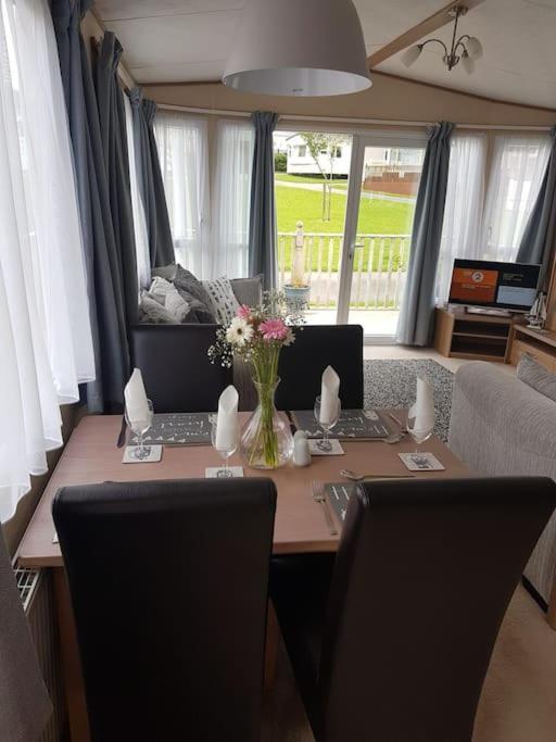 The Lea Hotell Crantock Exteriör bild